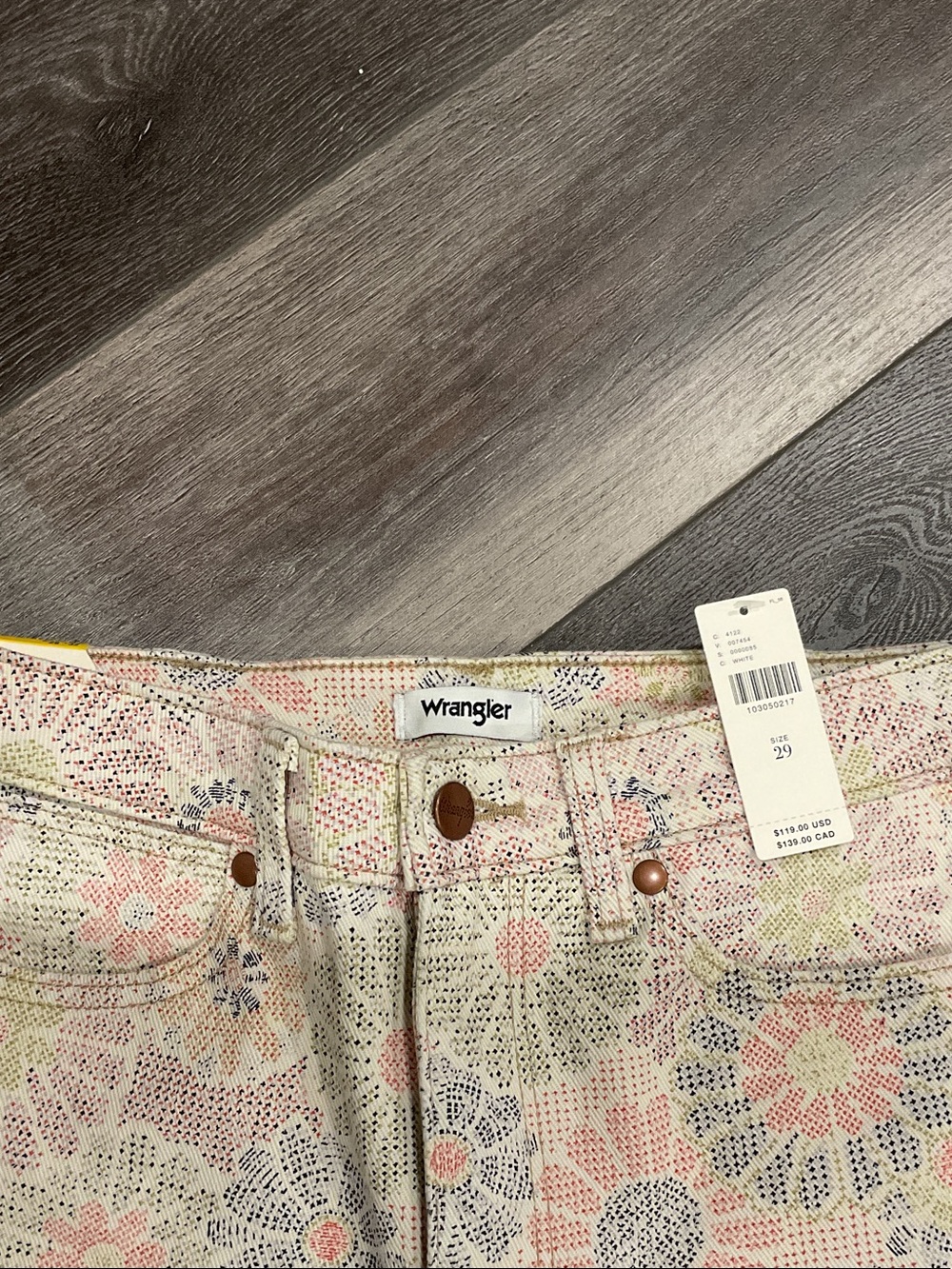 Wrangler Beige Floral Wide Leg Jeans - Picture 4 of 4
